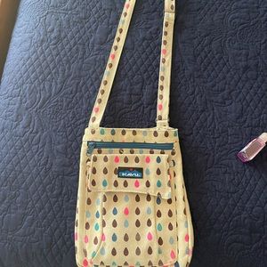 Kavu cross body